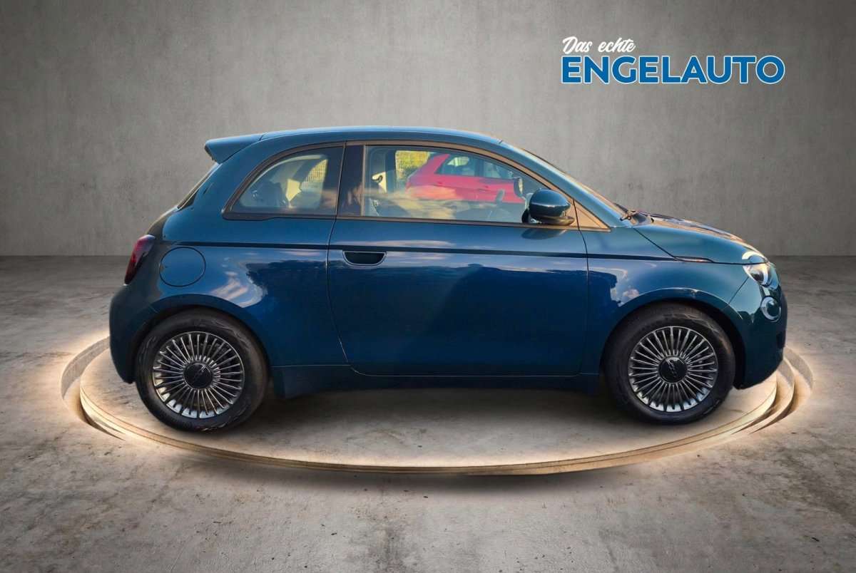 Fahrzeugbild eines Fiat 500