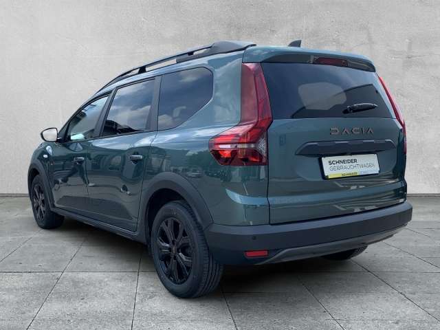 Fahrzeugbild eines Dacia Jogger