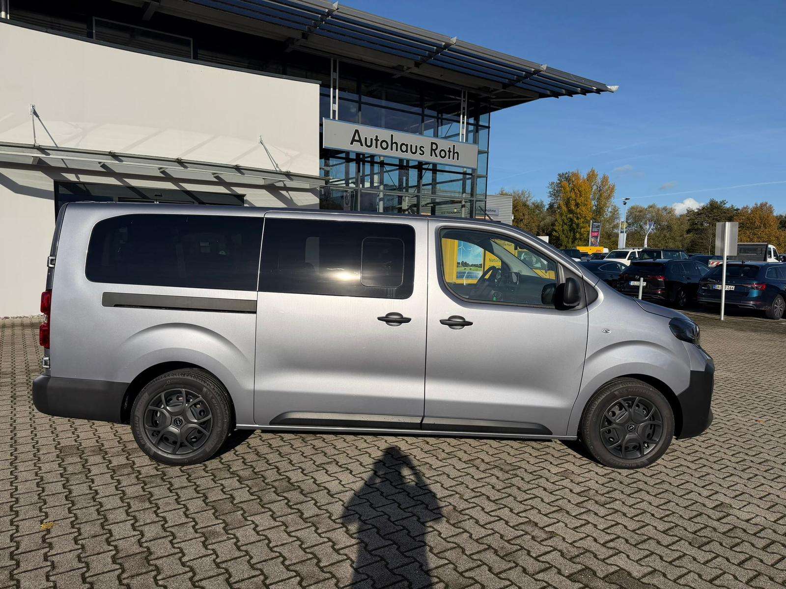 Fahrzeugbild eines Opel Vivaro