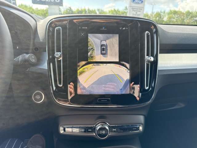 Fahrzeugbild eines Volvo XC40