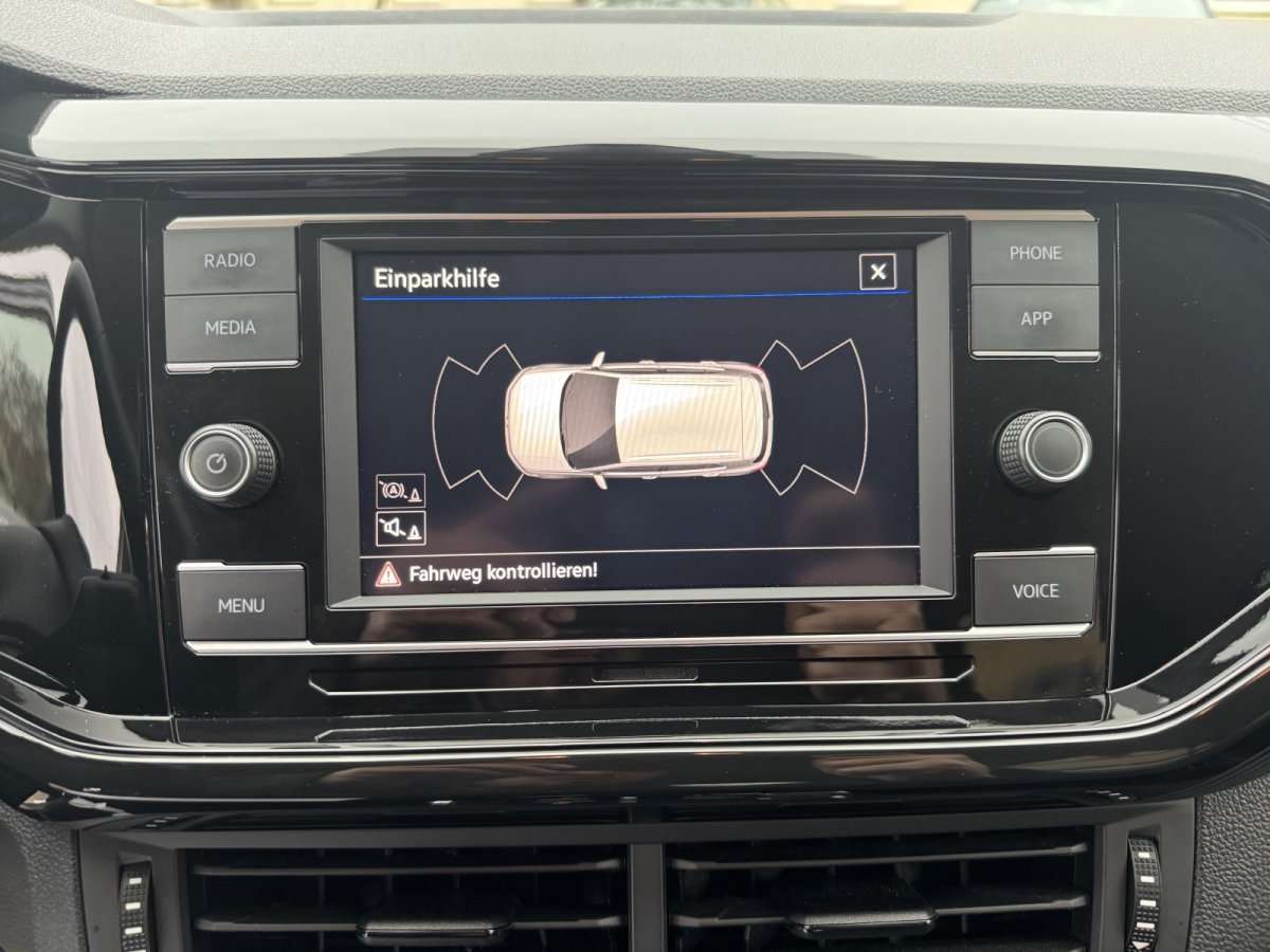 Fahrzeugbild eines Volkswagen T-Cross