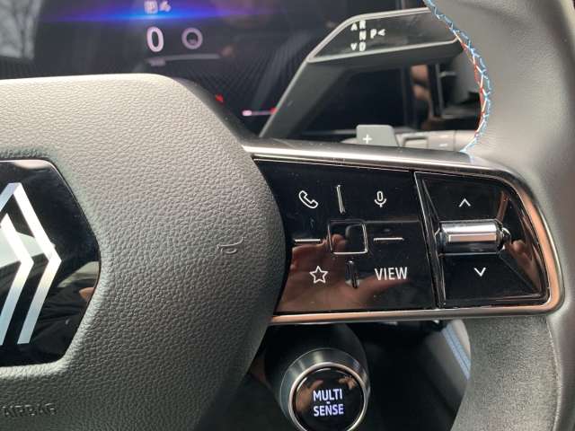 Fahrzeugbild eines Renault Austral