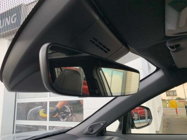 Fahrzeugbild eines Toyota Corolla Cross