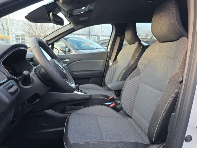 Fahrzeugbild eines Mitsubishi Grandis