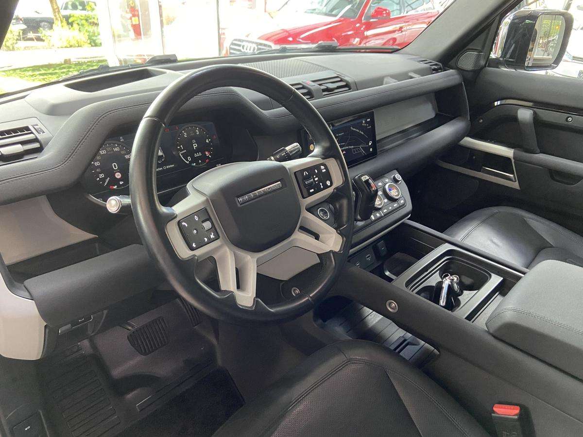 Fahrzeugbild eines Land Rover Defender