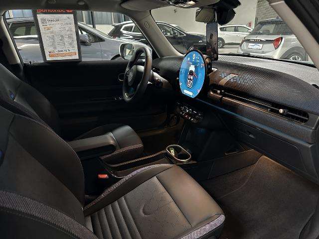 Fahrzeugbild eines MINI COOPER