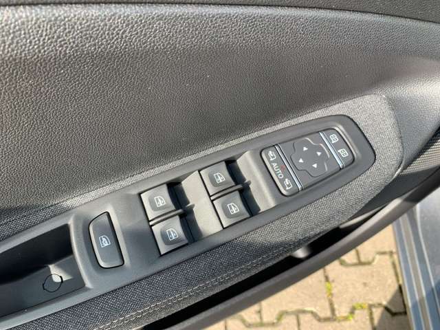 Fahrzeugbild eines Renault ZOE