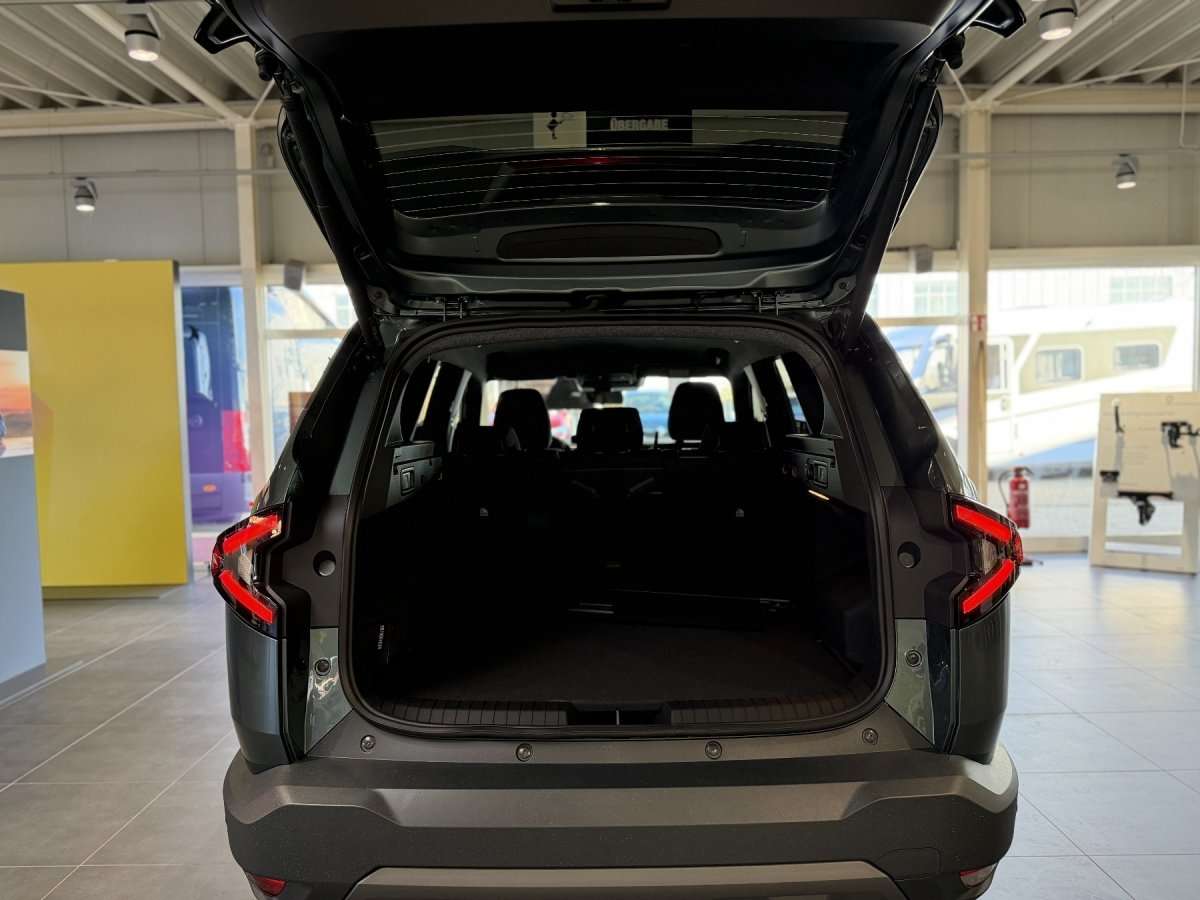 Fahrzeugbild eines Dacia Bigster