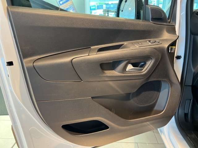 Fahrzeugbild eines Opel Combo Electric