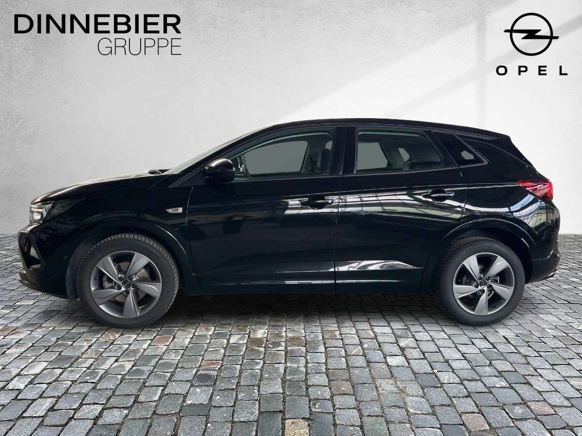 Fahrzeugbild eines Opel Grandland X
