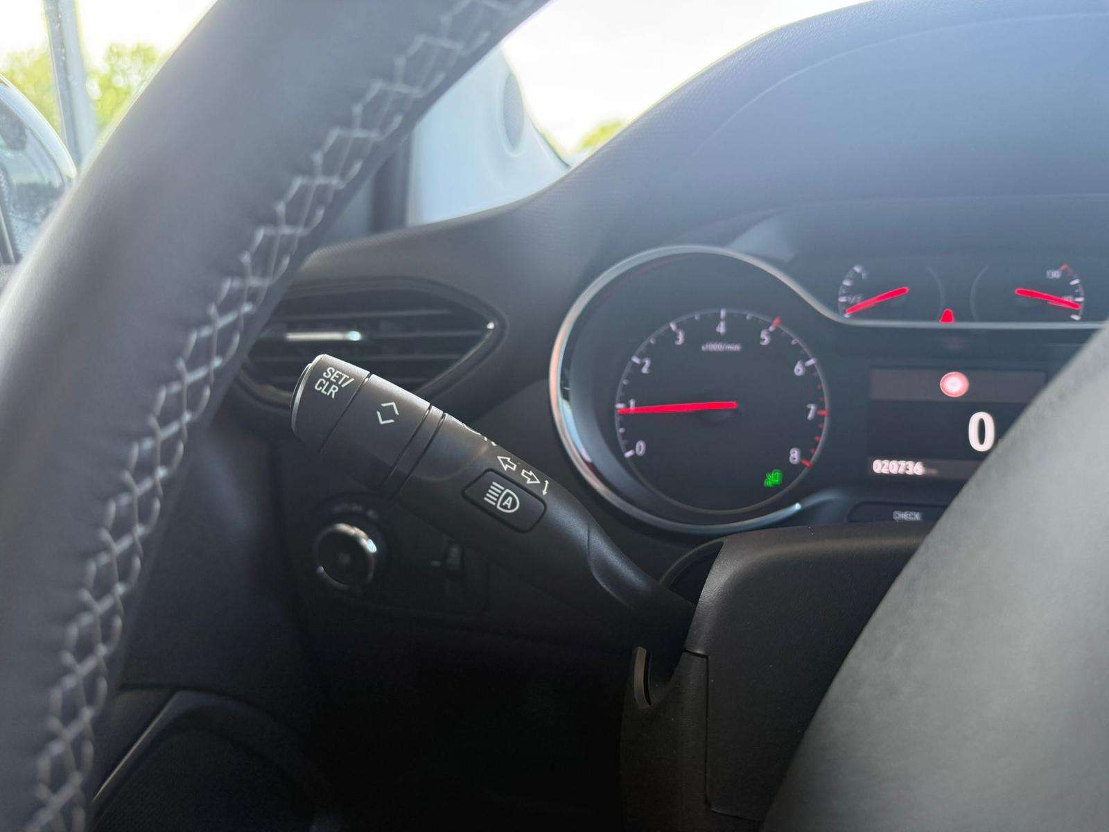 Fahrzeugbild eines Opel Crossland X