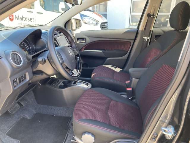 Fahrzeugbild eines Mitsubishi Space Star