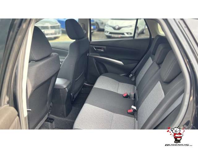 Fahrzeugbild eines Suzuki S-Cross