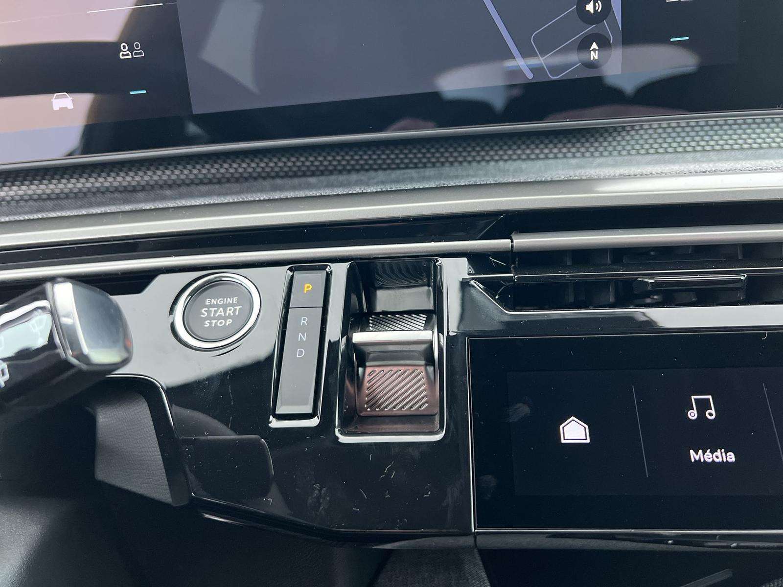 Fahrzeugbild eines Peugeot 5008