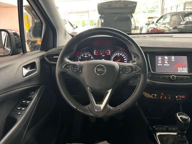 Fahrzeugbild eines Opel Crossland X