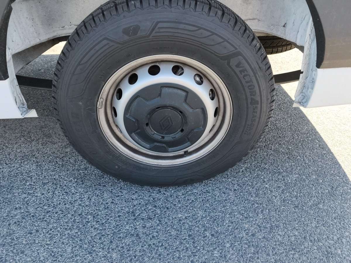 Fahrzeugbild eines Renault Master