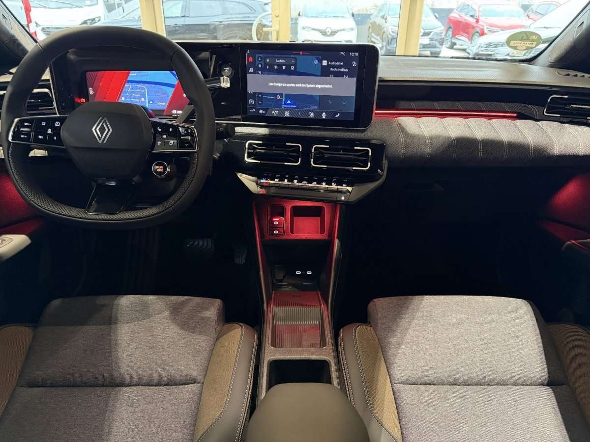 Fahrzeugbild eines Renault 5 E-TECH