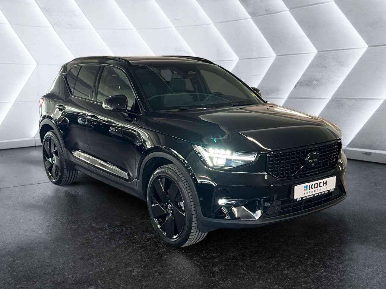 Fahrzeugbild eines Volvo XC40