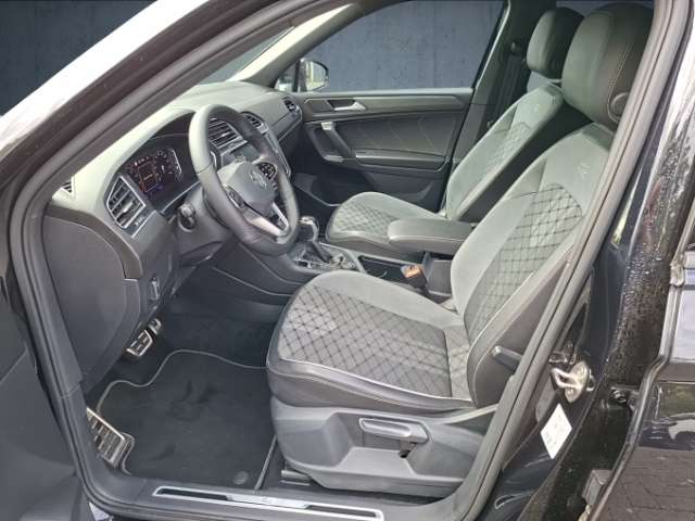Fahrzeugbild eines Volkswagen Tiguan Allspace