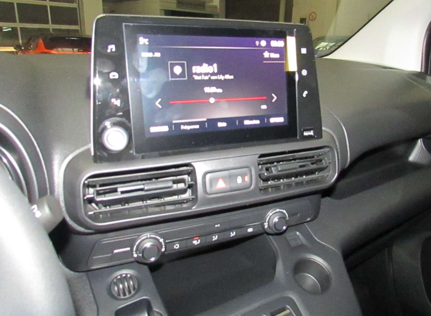 Fahrzeugbild eines Opel Combo