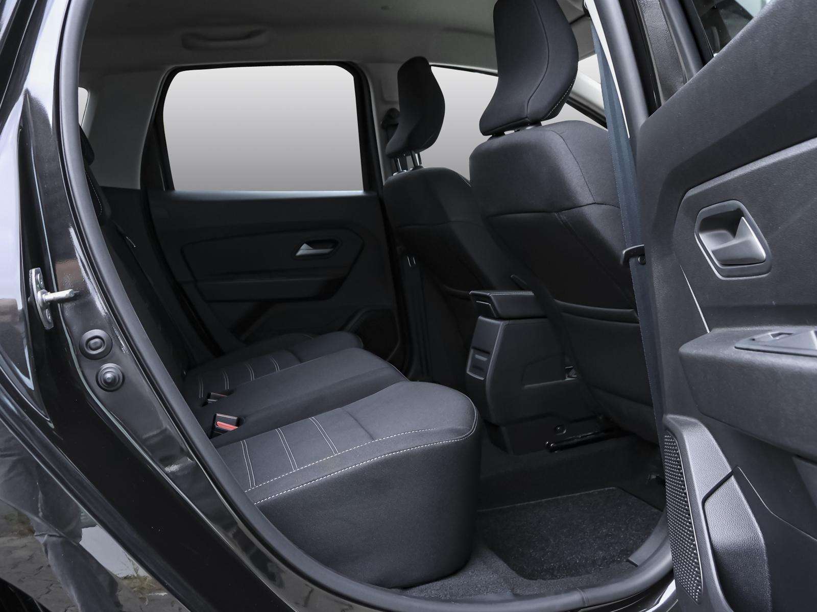 Fahrzeugbild eines Dacia Duster