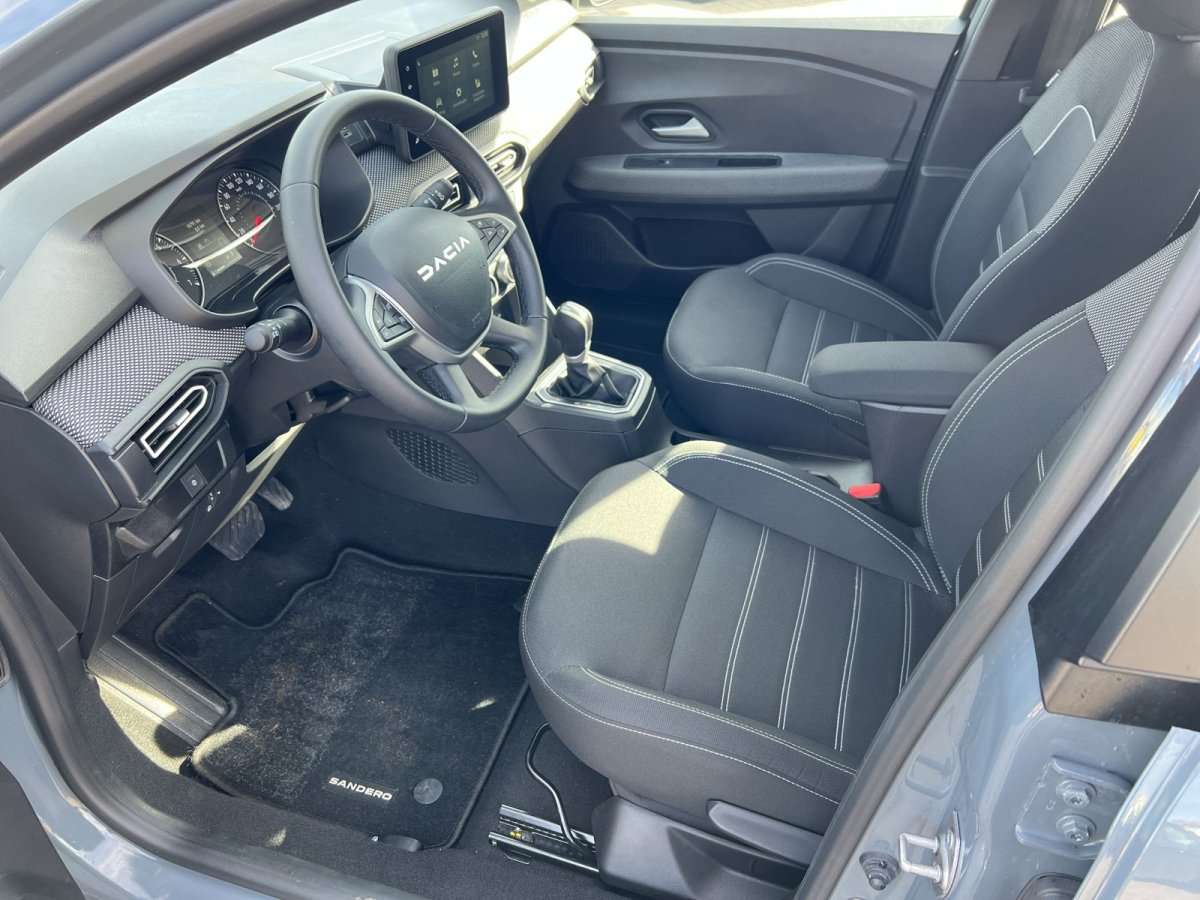Fahrzeugbild eines Dacia Sandero