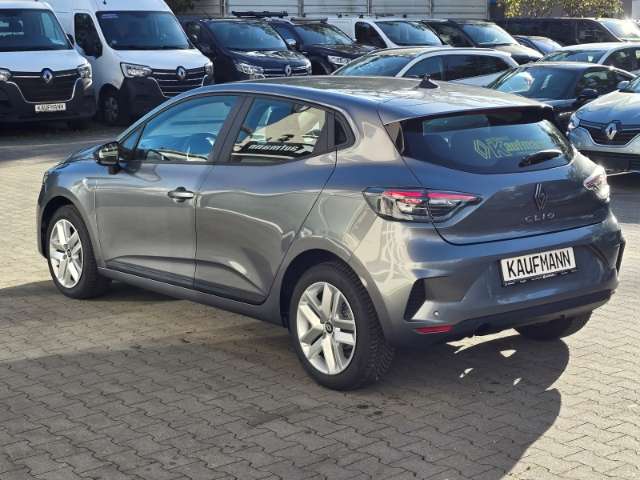 Fahrzeugbild eines Renault Clio