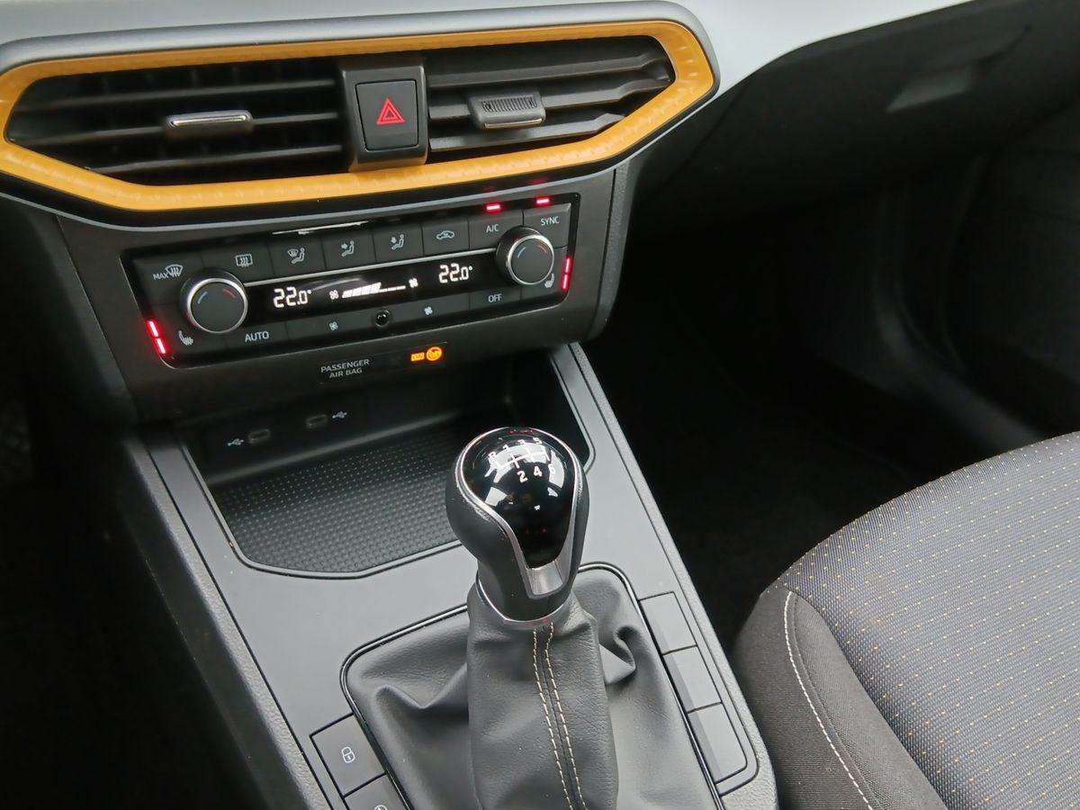 Fahrzeugbild eines SEAT Ibiza