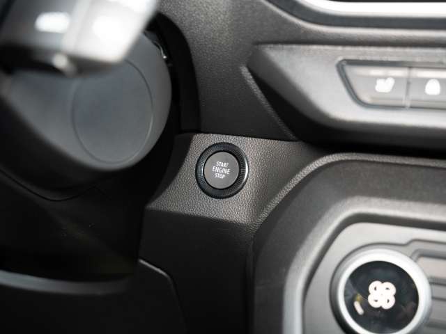 Fahrzeugbild eines Dacia Sandero