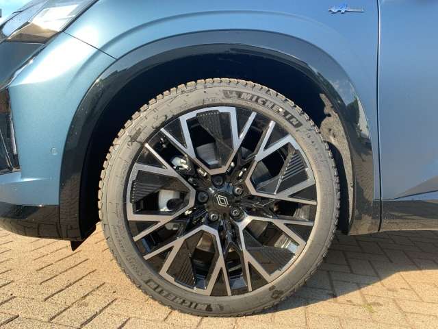 Fahrzeugbild eines Renault Austral