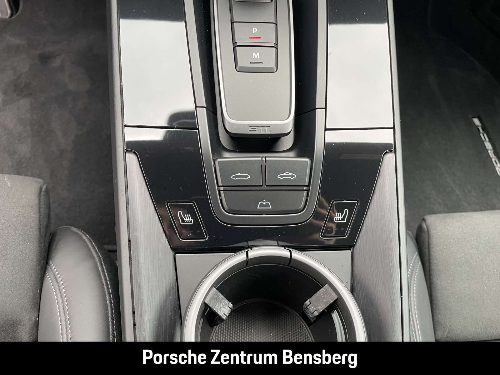 Fahrzeugbild eines Porsche 911