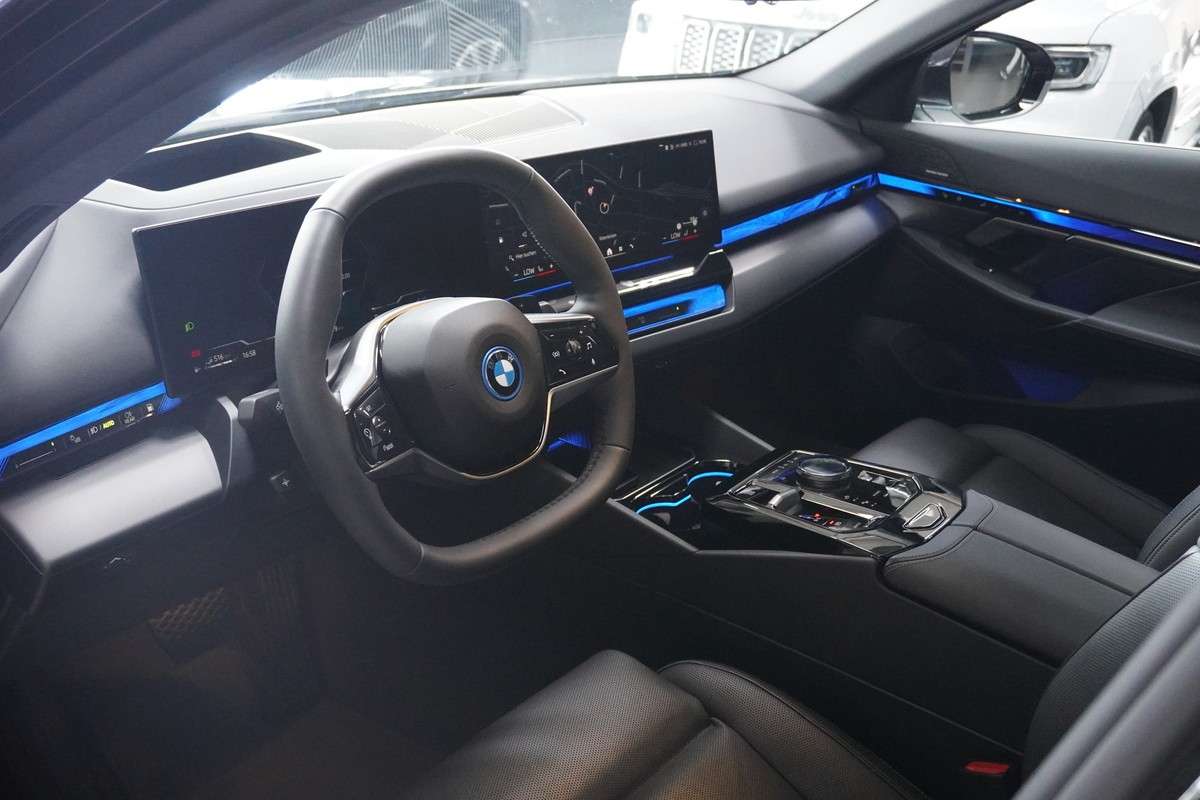 Fahrzeugbild eines BMW 5er-Reihe