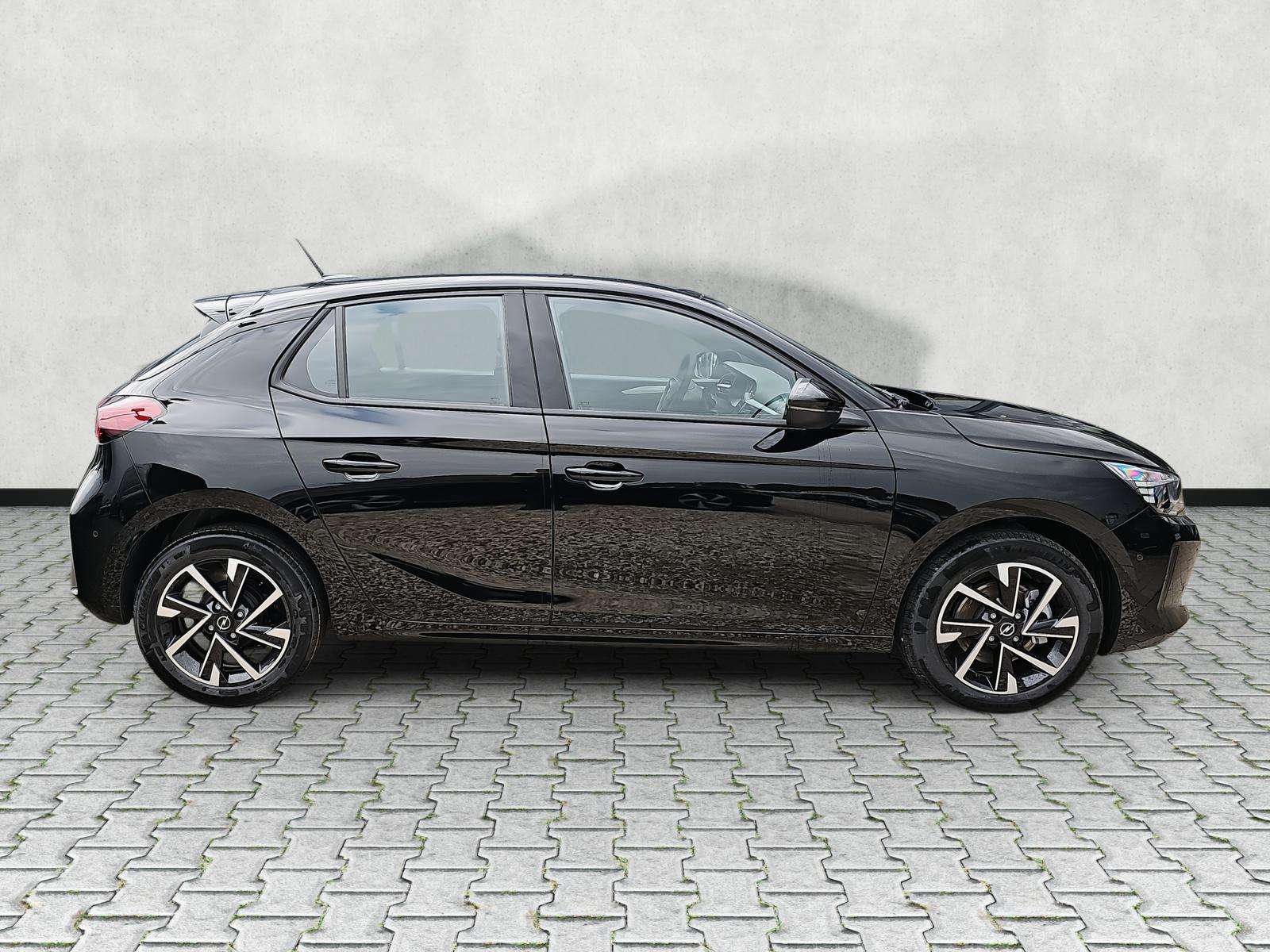 Fahrzeugbild eines Opel Corsa