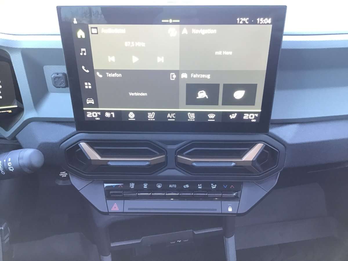 Fahrzeugbild eines Dacia Bigster