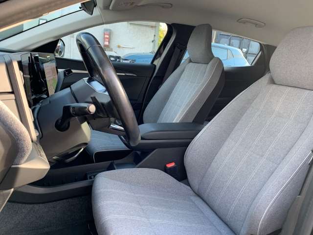 Fahrzeugbild eines Renault Megane E-TECH