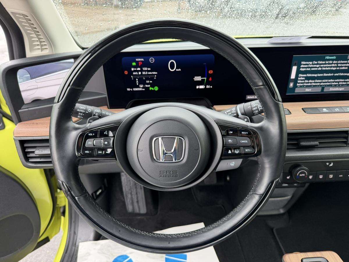 Fahrzeugbild eines Honda Honda e