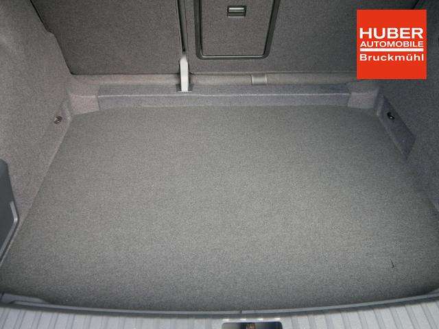 Fahrzeugbild eines Skoda Karoq