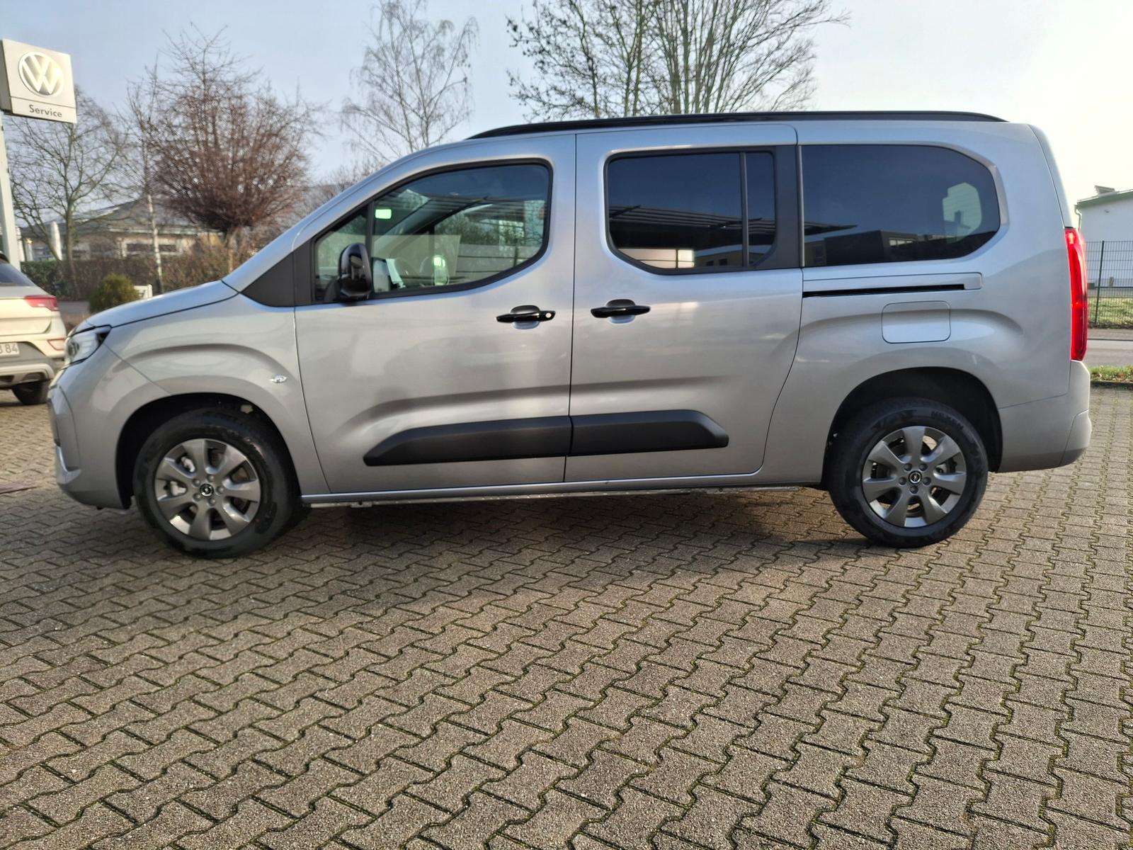 Fahrzeugbild eines Opel Combo Life