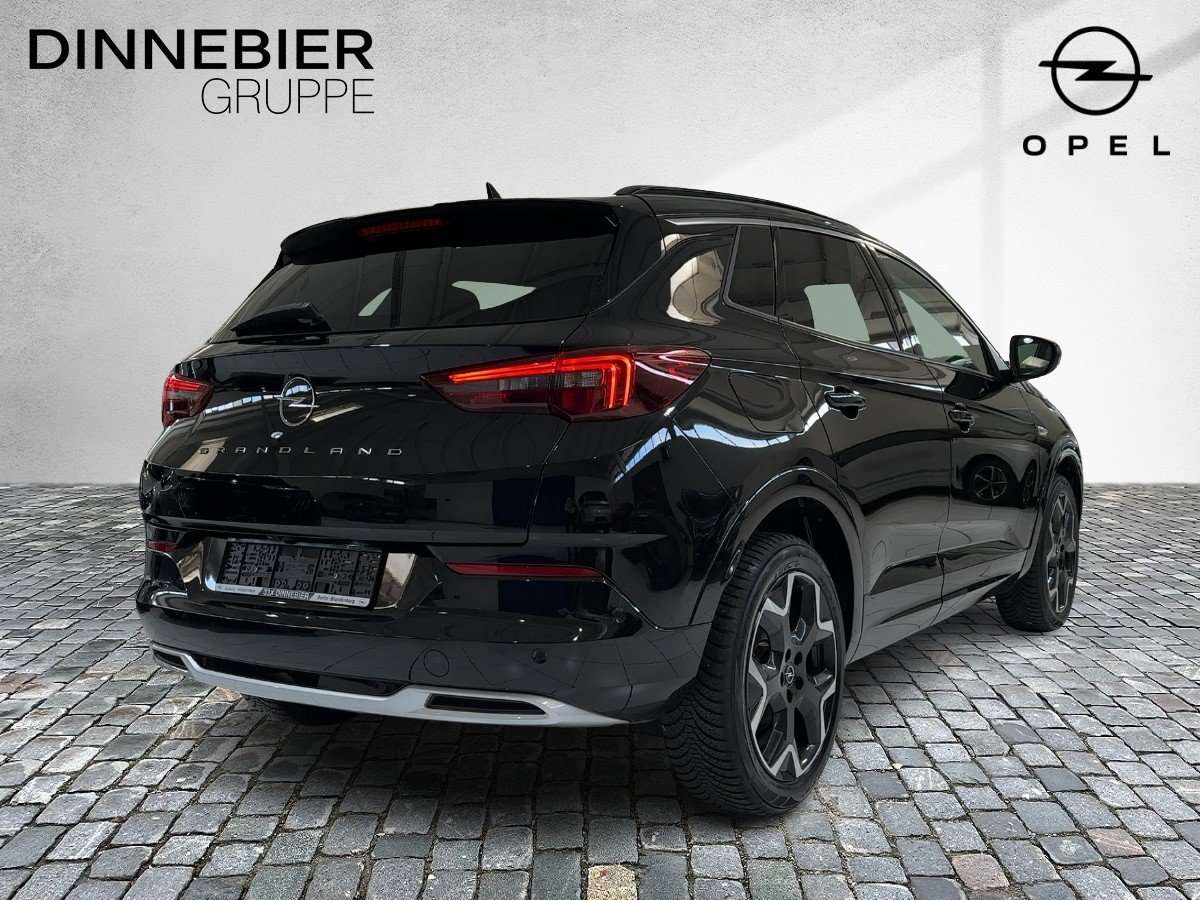 Fahrzeugbild eines Opel Grandland X