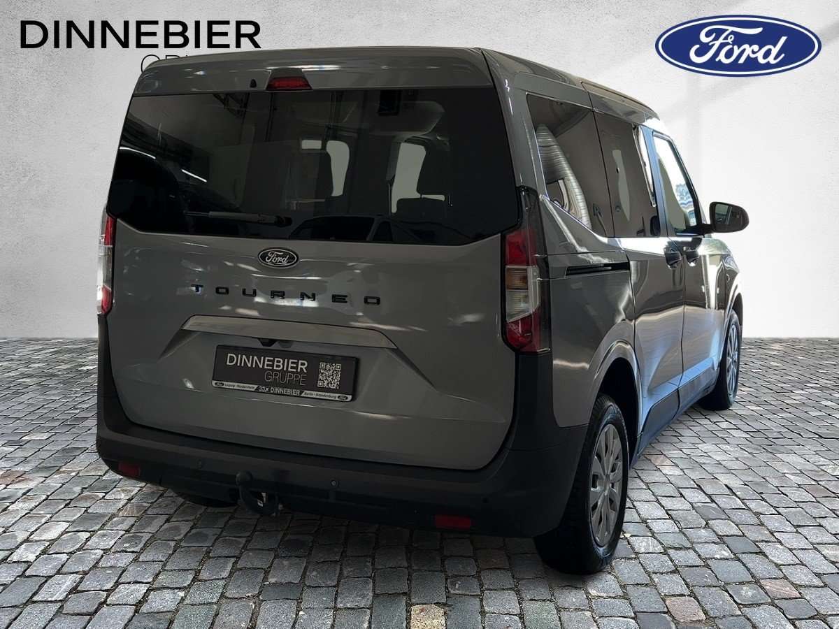 Fahrzeugbild eines Ford Tourneo Courier