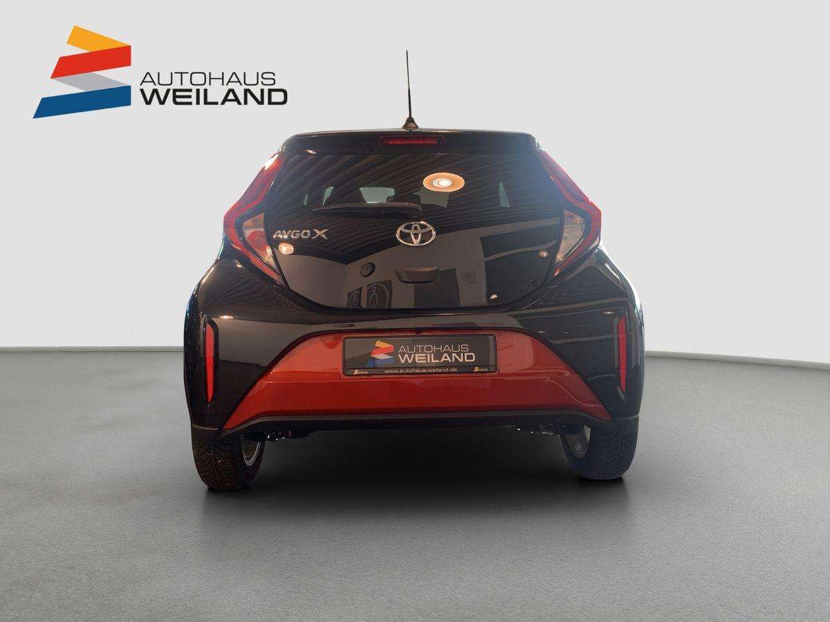 Fahrzeugbild eines Toyota AYGO