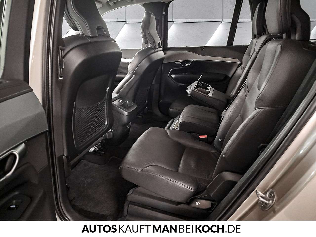 Fahrzeugbild eines Volvo XC90