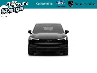 Schräge Frontansicht auf einen Volvo EX30 , freigestellt