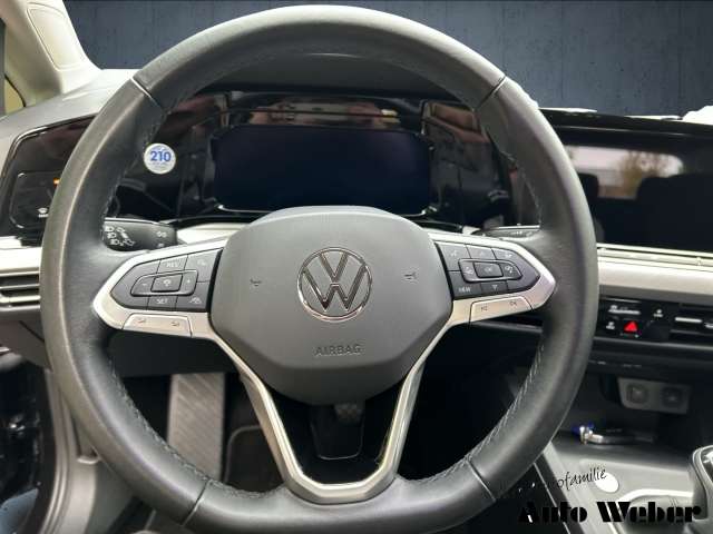 Fahrzeugbild eines Volkswagen Golf