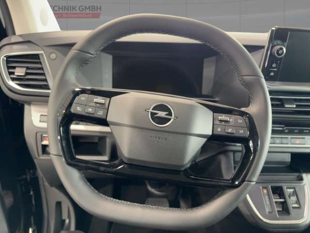 Fahrzeugbild eines Opel Zafira