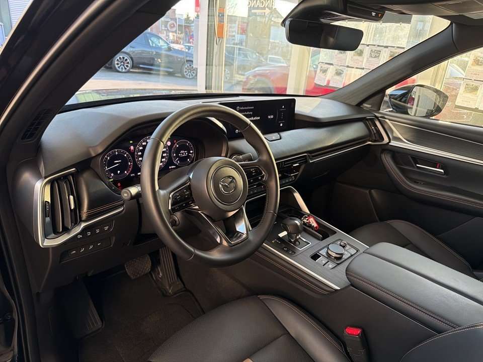 Fahrzeugbild eines Mazda CX-60