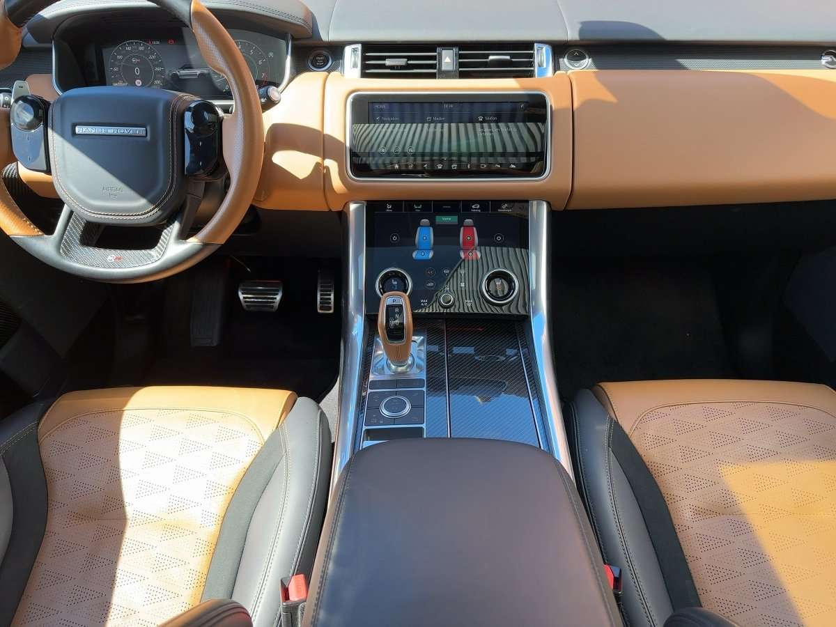 Fahrzeugbild eines Land Rover Range Rover Sport