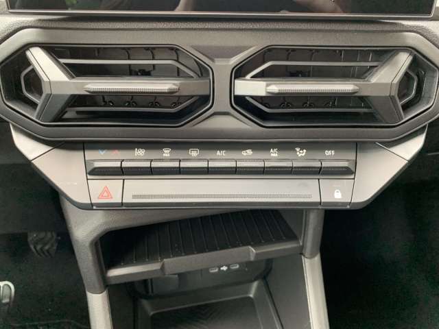 Fahrzeugbild eines Dacia Bigster