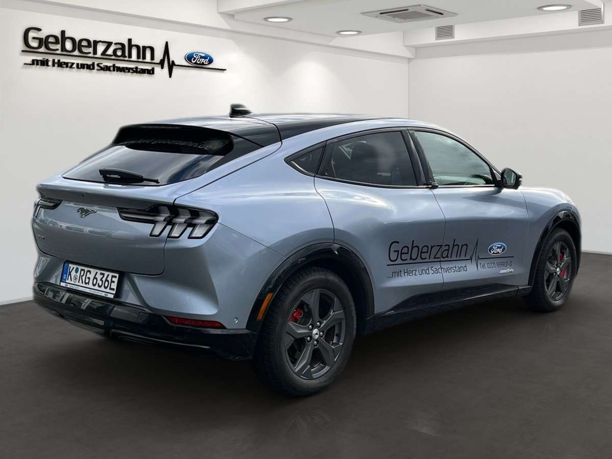 Fahrzeugbild eines Ford Mustang Mach-E