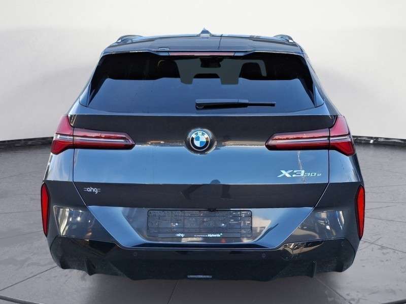 Fahrzeugbild eines BMW X3